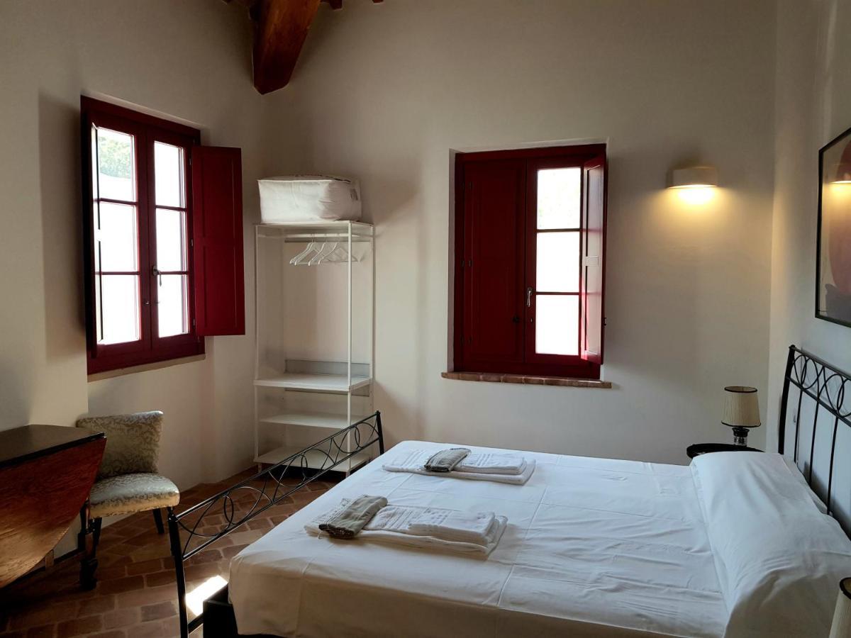 Villa Montefiore Country Resort Borghetto  Экстерьер фото